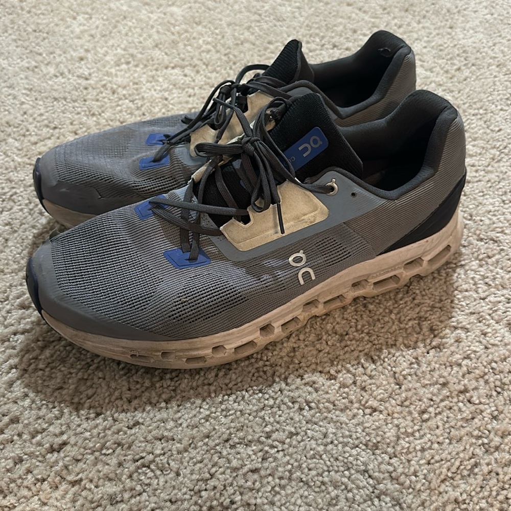 On Cloud shoes size 14